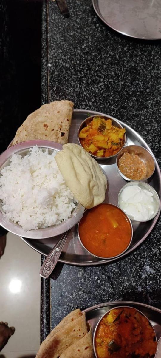Mamatha Guest Inn Hampi Zewnętrze zdjęcie